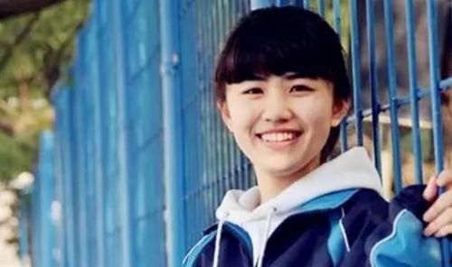 黄雨桐家庭背景