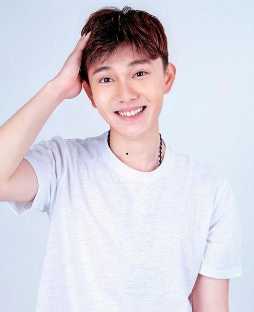 李三吱个人资料哪里人